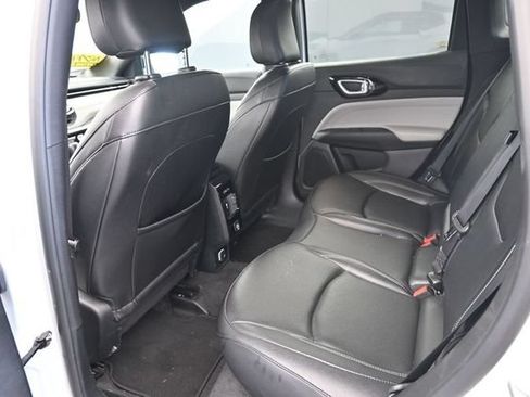 Used 2025 Jeep Compass Limited AWD/4WD image 15
