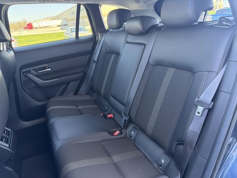 Used 2023 MAZDA CX-50 2.5 S w/ Preferred Plus Pkg image 24