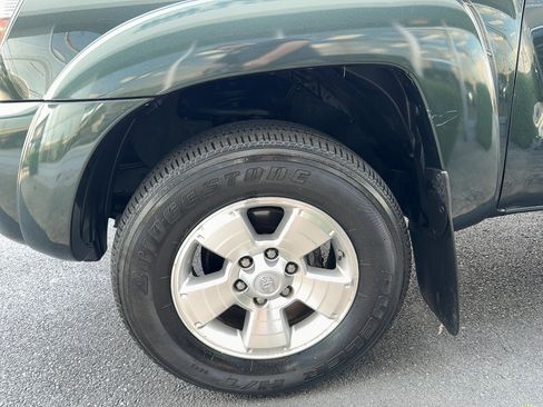 Used 2011 Toyota Tacoma 4x4 Double Cab w/ TRD Sport Pkg image 24
