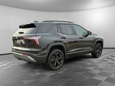 New 2026 Chevrolet Equinox LT w/ Midnight Edition image 3