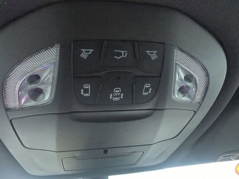 Used 2022 Chrysler Pacifica Touring-L w/ S Appearance Package image 25