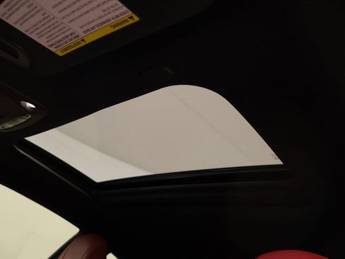 Used 2019 INFINITI Q60 Red Sport 400 w/ Proactive Package image 9