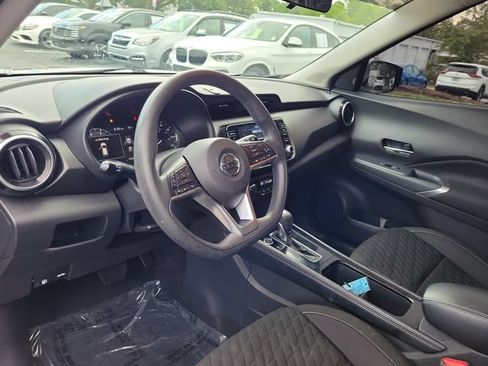 Used 2021 Nissan Kicks SV FWD image 17