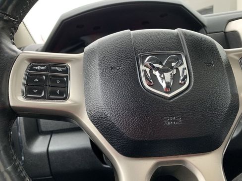 Used 2016 RAM 1500 Laramie w/ Convenience Group image 19