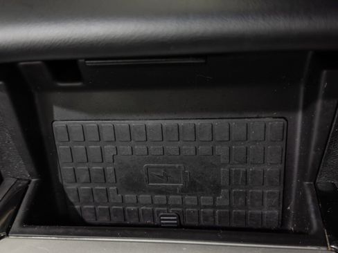 Used 2022 Ford Explorer ST w/ ST Street Pack image 44