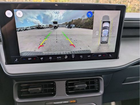 New 2026 Ford Maverick Lariat w/ Black Appearance Package image 23