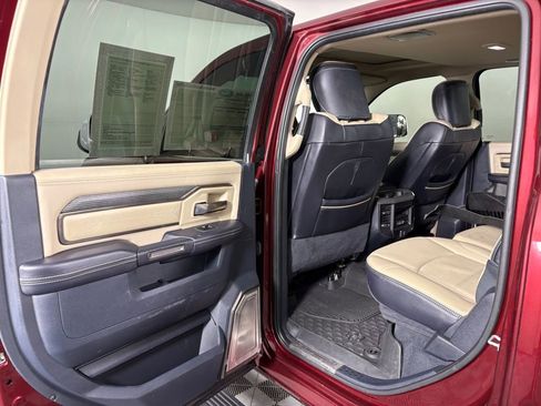 Used 2020 RAM 3500 Limited image 29