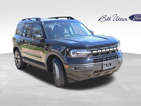 Used 2024 Ford Bronco Sport Outer Banks w/ Tech Package image 3