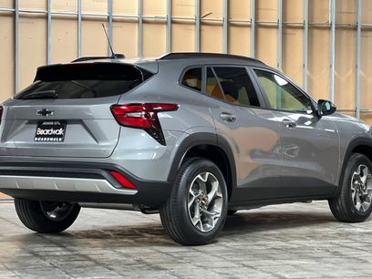 New 2026 Chevrolet Trax LT w/ Driver Confidence Package