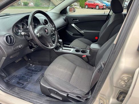 Used 2009 Pontiac G6 Sedan w/ Sport Package 2 FWD image 14