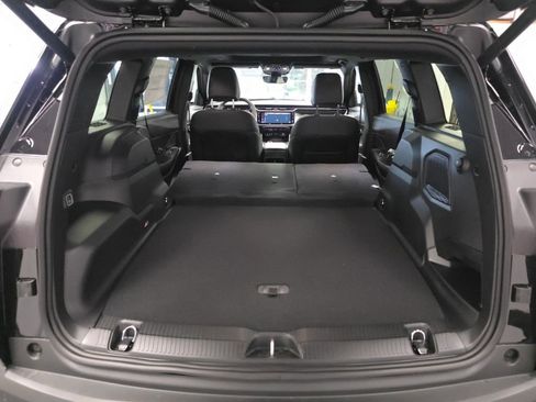 New 2026 Jeep Cherokee Limited AWD/4WD image 36