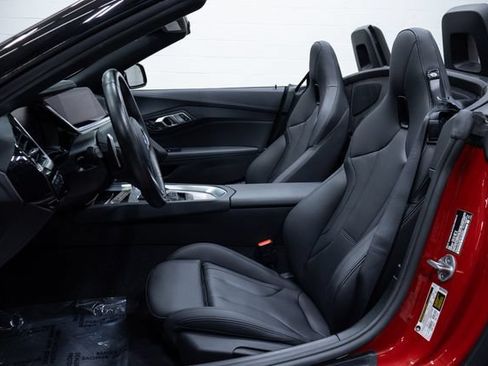 Used 2026 BMW Z4 M40i RWD image 20