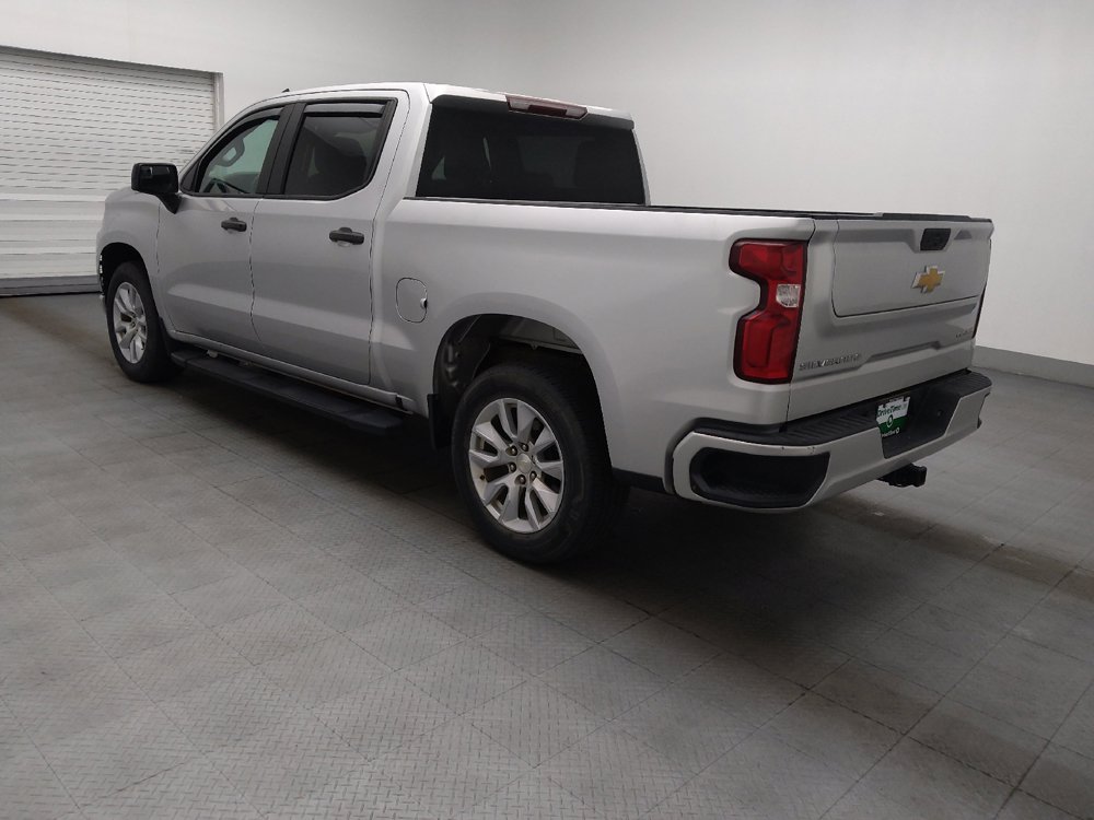 Used 2022 Chevrolet Silverado 1500 Custom w/ Safety Confidence Package RWD image 3