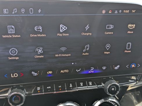 Certified 2024 Chevrolet Blazer EV LT AWD/4WD image 21