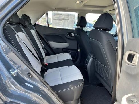 New 2026 Hyundai Venue SEL FWD image 20