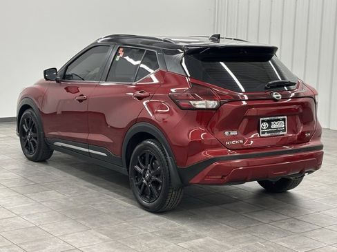 Used 2022 Nissan Kicks SR image 4
