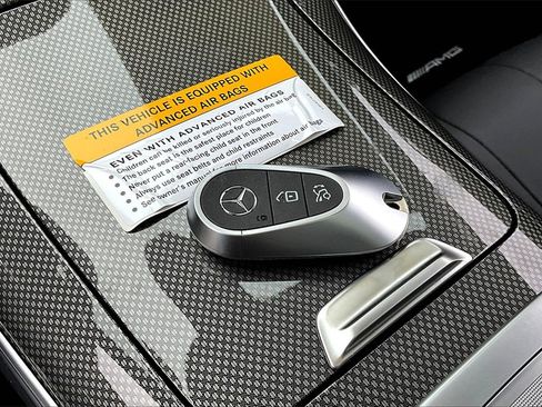 Used 2024 Mercedes-Benz CLE 300 4MATIC Coupe image 10