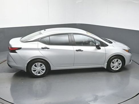 Used 2025 Nissan Versa S w/ Trunk Package FWD image 46