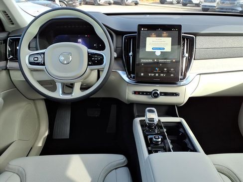 New 2026 Volvo XC90 B6 Ultra w/ Protection Package AWD/4WD image 9