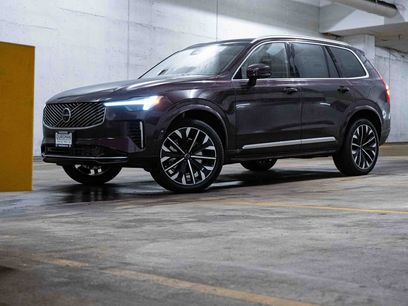 New 2026 Volvo XC90 B5 Plus