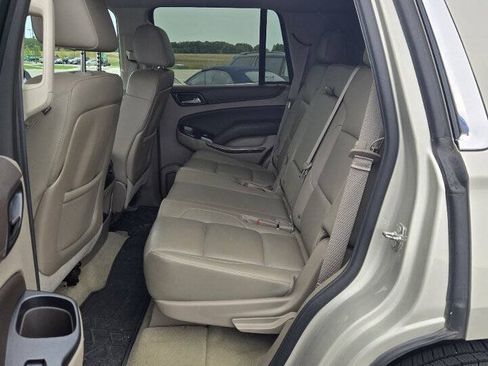 Used 2015 Chevrolet Tahoe LT w/ Luxury Package AWD/4WD image 12
