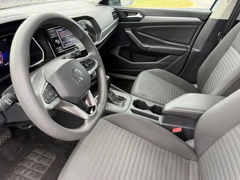 Used 2023 Volkswagen Jetta S FWD image 4