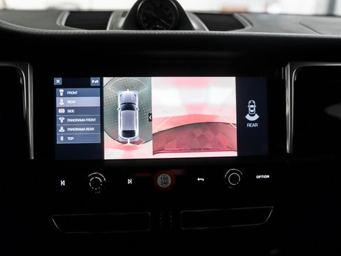 New 2026 Porsche Macan S image 24