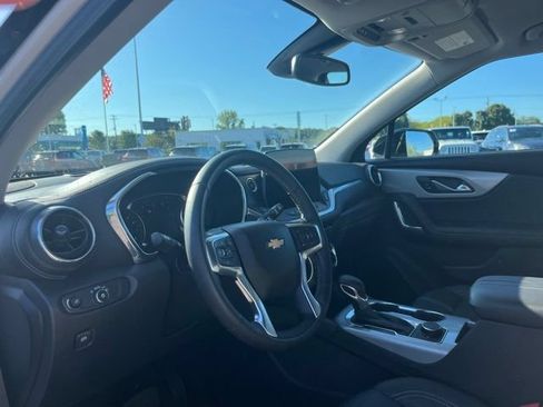 Used 2024 Chevrolet Blazer LT w/ Midnight/Sport Edition AWD/4WD image 9