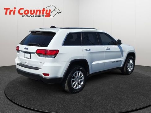 Used 2021 Jeep Grand Cherokee Laredo image 8