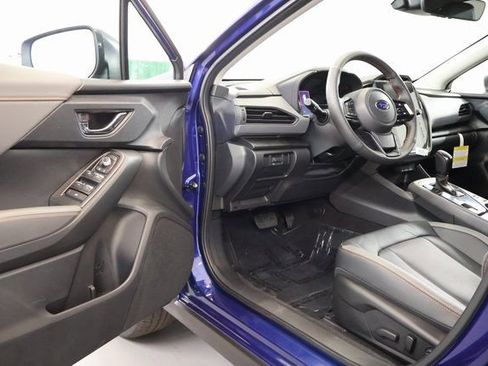 New 2026 Subaru Crosstrek 2.5i Limited w/ Popular Package #3A image 10