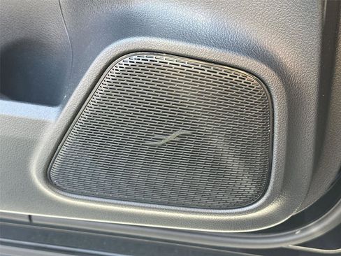 Used 2023 Mercedes-Benz EQB 250+ w/ Exclusive Package image 31