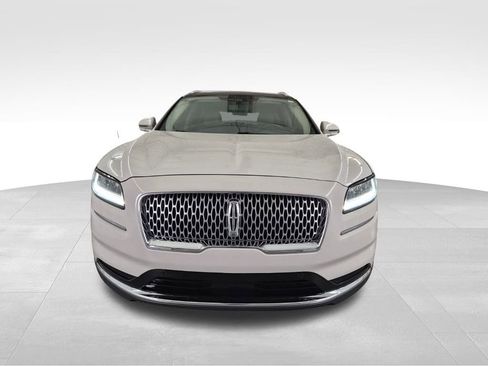 Used 2022 Lincoln Nautilus Reserve w/ Equipment Group 201A image 3