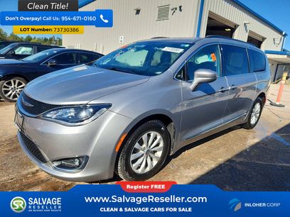 Used 2017 Chrysler Pacifica Touring-L