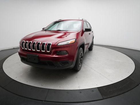 Used 2017 Jeep Cherokee Sport w/ Cold Weather Group image 31