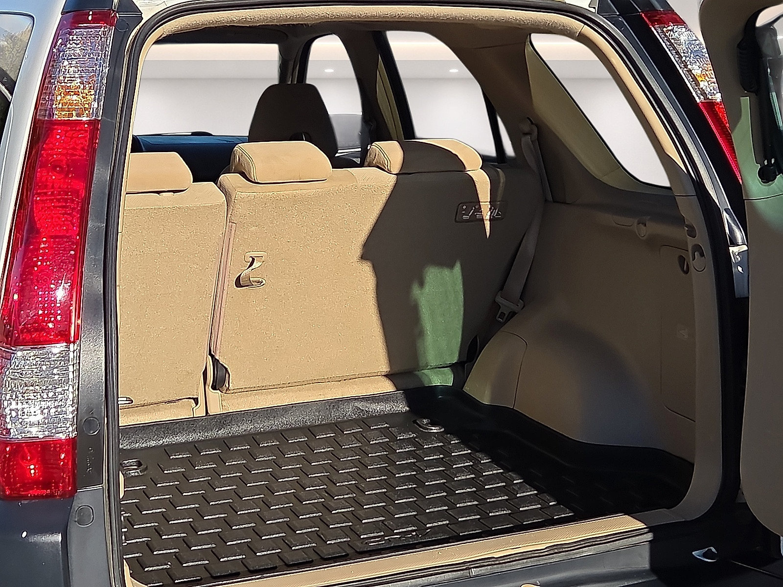 Used 2006 Honda CR-V EX image 8
