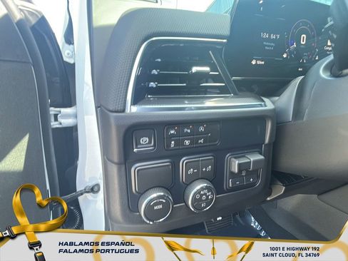 New 2026 Chevrolet Suburban RST image 17