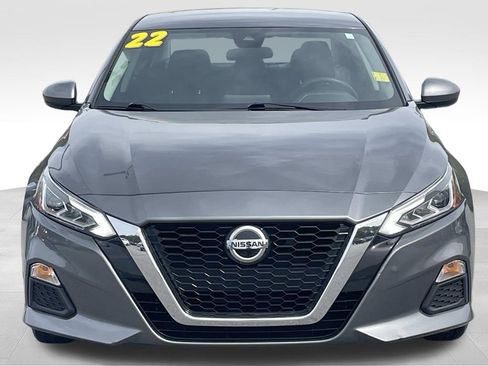 Used 2022 Nissan Altima 2.5 SV image 9
