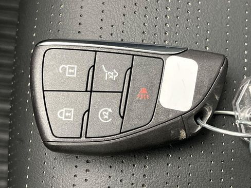 Used 2026 Buick Enclave Sport Touring w/ Power Package AWD/4WD image 27
