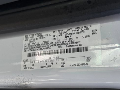 Used 2019 Ford Transit 350 XLT RWD image 13