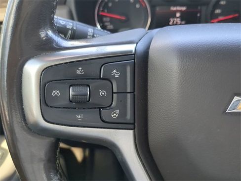 Used 2021 Chevrolet Suburban LT w/ LT Signature Package image 31