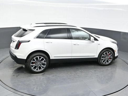 New 2025 Cadillac XT5 Sportv w/ LPO, Floor Liner Package image 27