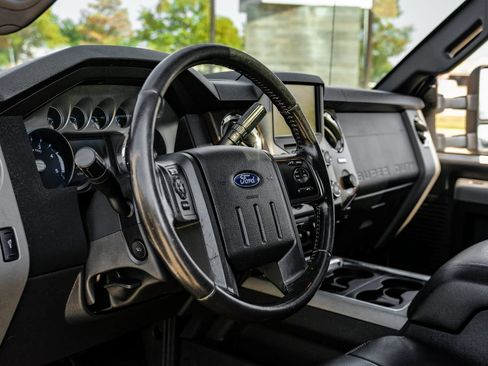 Used 2016 Ford F350 Lariat w/ Lariat Ultimate Package AWD/4WD image 17