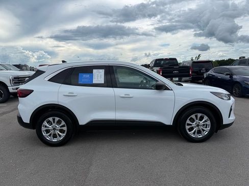 Used 2023 Ford Escape Active w/ Cold Weather Package FWD image 32
