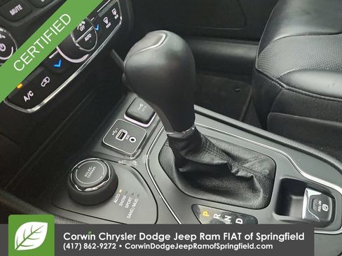 Used 2022 Jeep Cherokee Latitude Lux AWD/4WD image 26