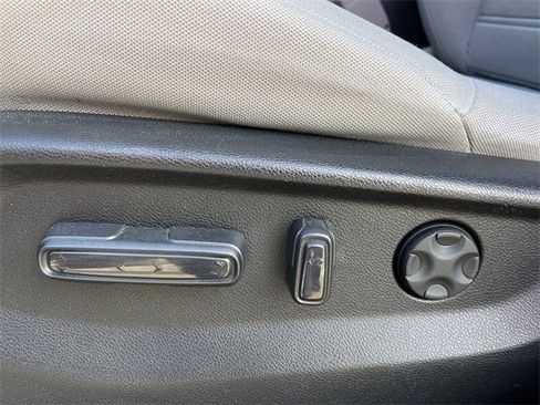 Used 2020 Honda CR-V EX image 25