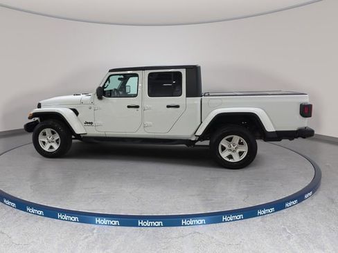 Used 2021 Jeep Gladiator Sport AWD/4WD image 9