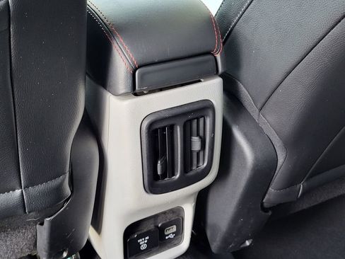 Used 2017 Jeep Compass Limited w/ Navigation Group image 23