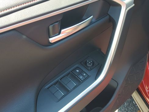 Used 2024 Toyota RAV4 XSE w/ Weather Package AWD/4WD image 22