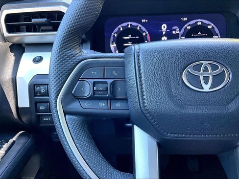 Used 2024 Toyota Tacoma TRD Off-Road w/ TRD Off Road Upgrade Package AWD/4WD image 24