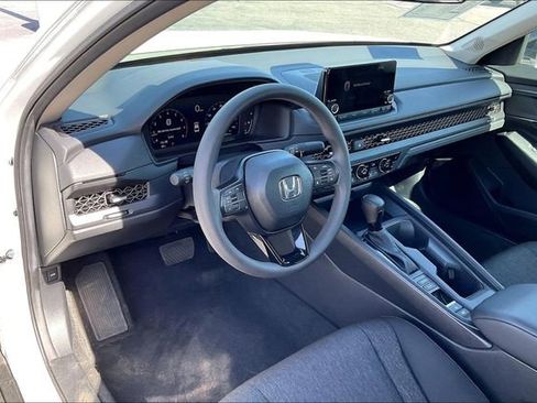 Used 2025 Honda Accord SE image 14